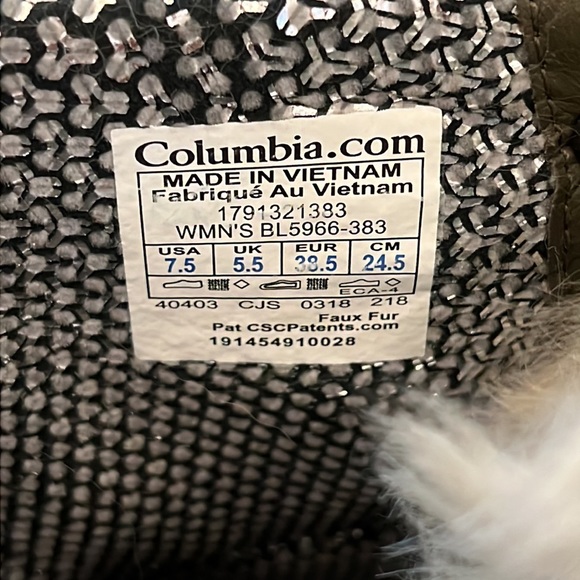 Hunter green meadows shorty Columbia snow boots - Picture 7 of 9